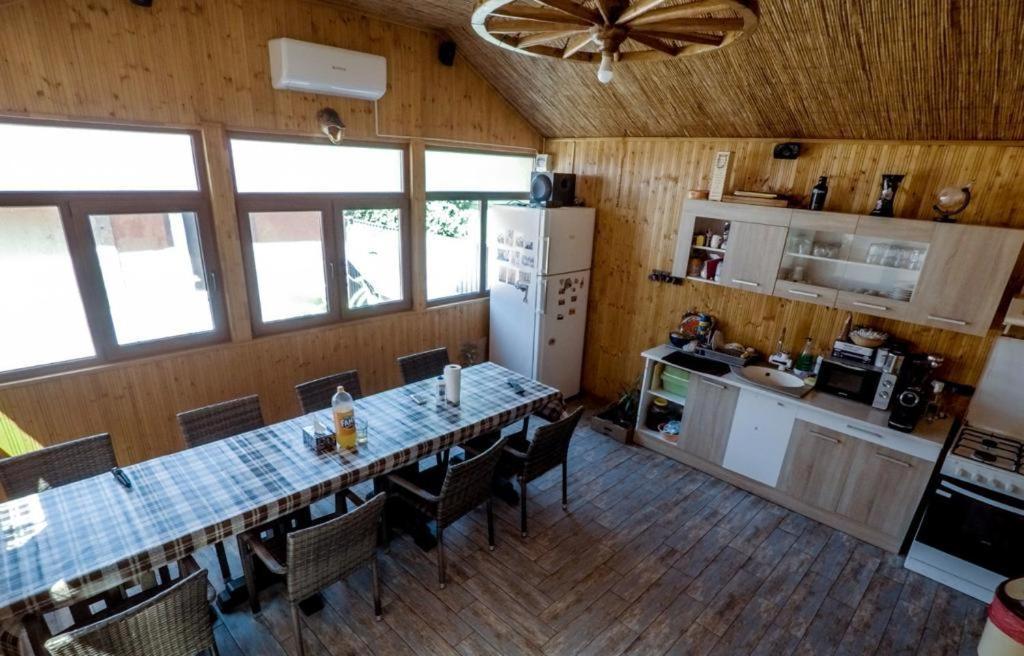 Casa Irimia Apartment Sulina Ngoại thất bức ảnh